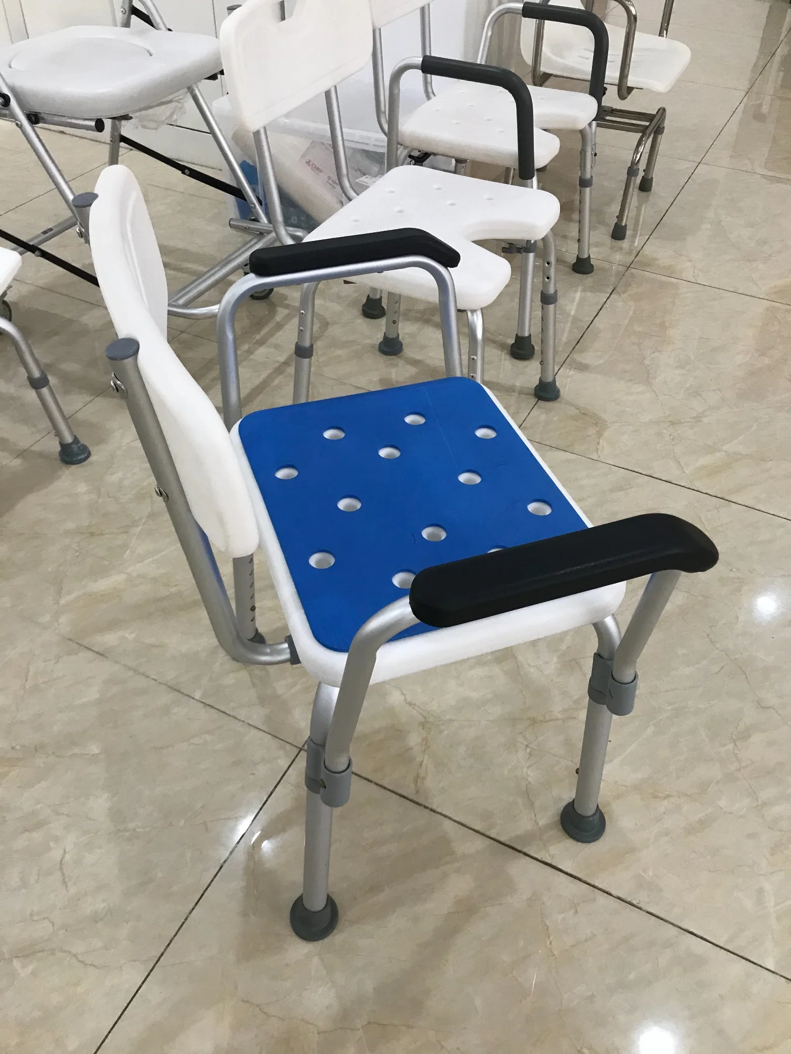 Jiangsu Aluminium Brother Medical Standard Packing Detachable Bath Chair Armrest