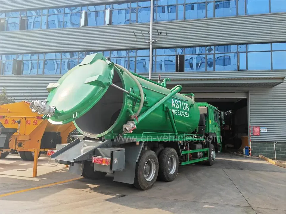 SinoTruck HOWO 16000L nettoyage de la ville eaux usées camion d'aspiration de vide fécal