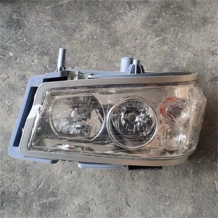 New Wg9719720001 Head Lamp of Sinotruck HOWO Heavy Truck