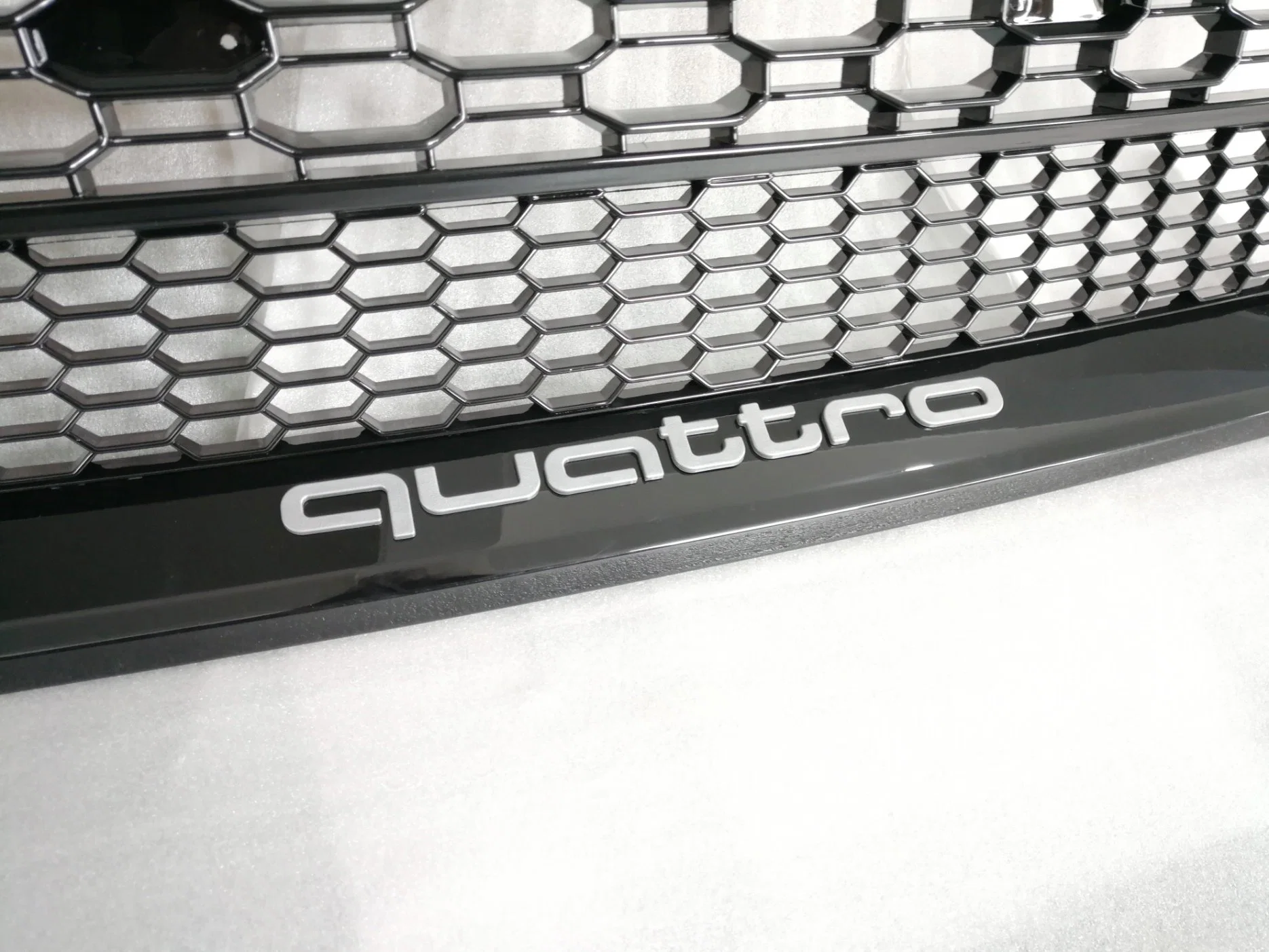 Настраиваемые комплекта кузова авто запасные части аксессуары частей тела по бездорожью пластмассовые решетки автомобиля для Audi Q5