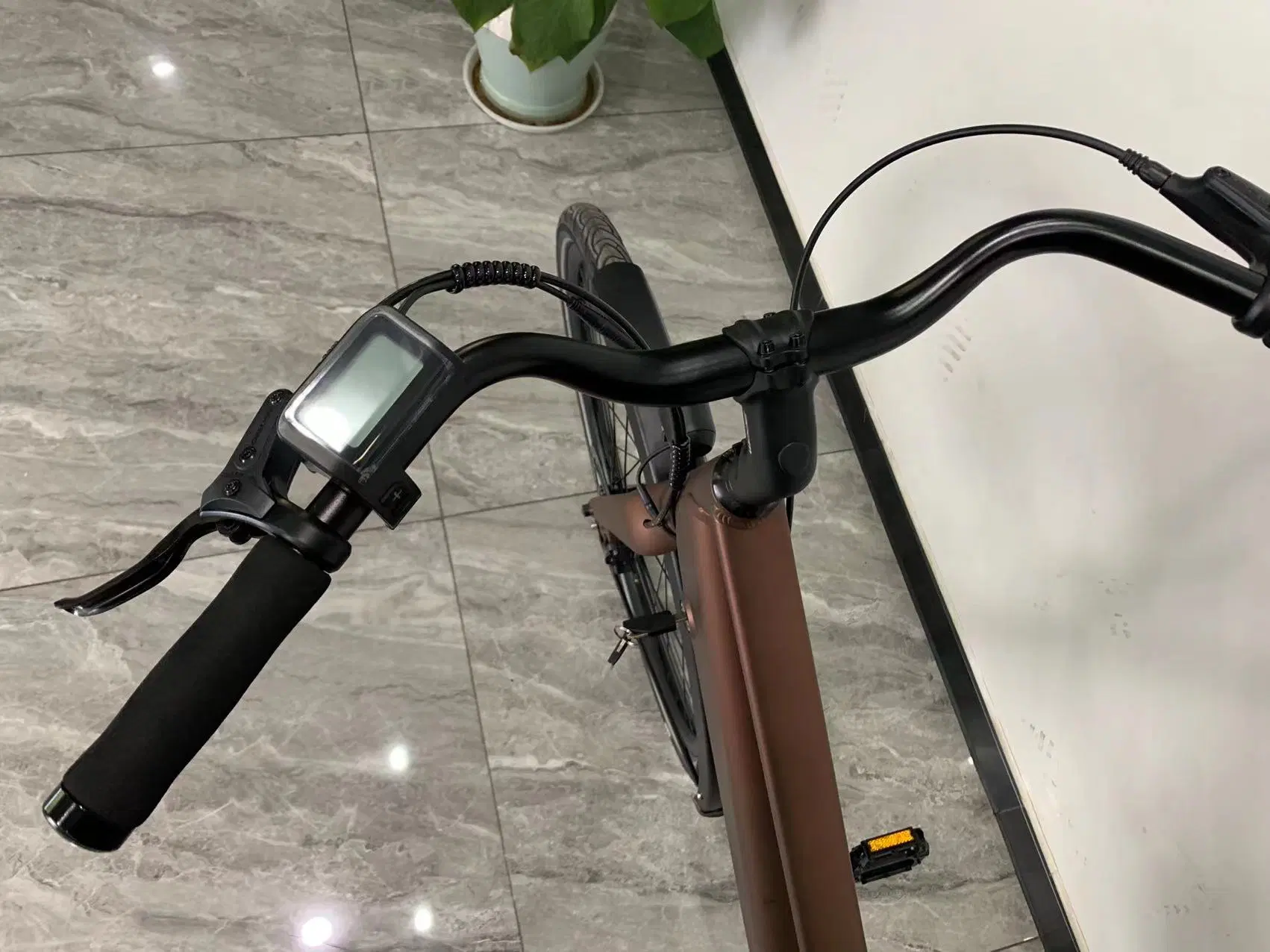 China Wholesale/Supplier Aluminum 700c Belt Drive Electric Bike with 350W Motor