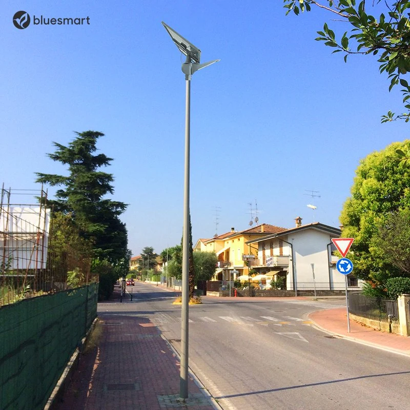 Для использования вне помещений на улице солнечной энергии света LED Street лампа 80 Вт светодиодного освещения улиц все в одну конструкцию .