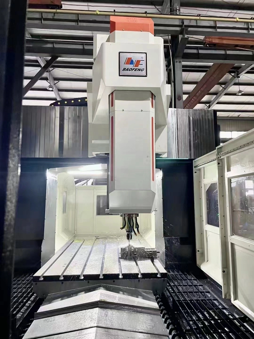 Bf-2013L CNC Double Column Milling Machine Center