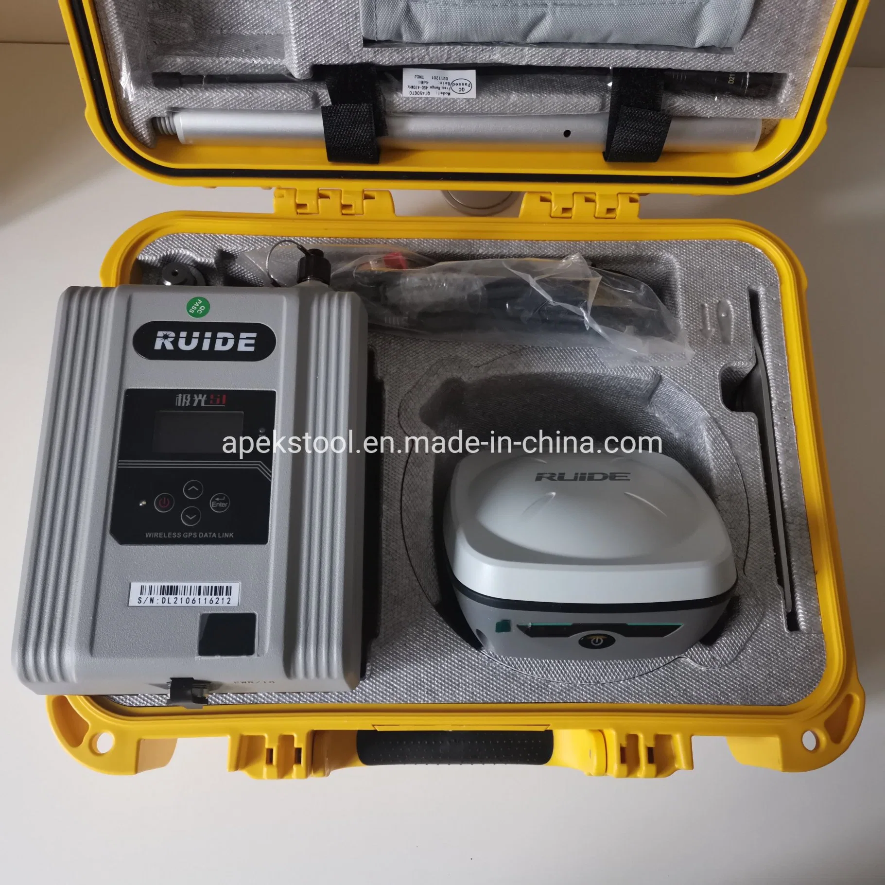 Advanced Dual Frequency High-Density Internal Battery Gnss Rtk Base and Rover Ruide