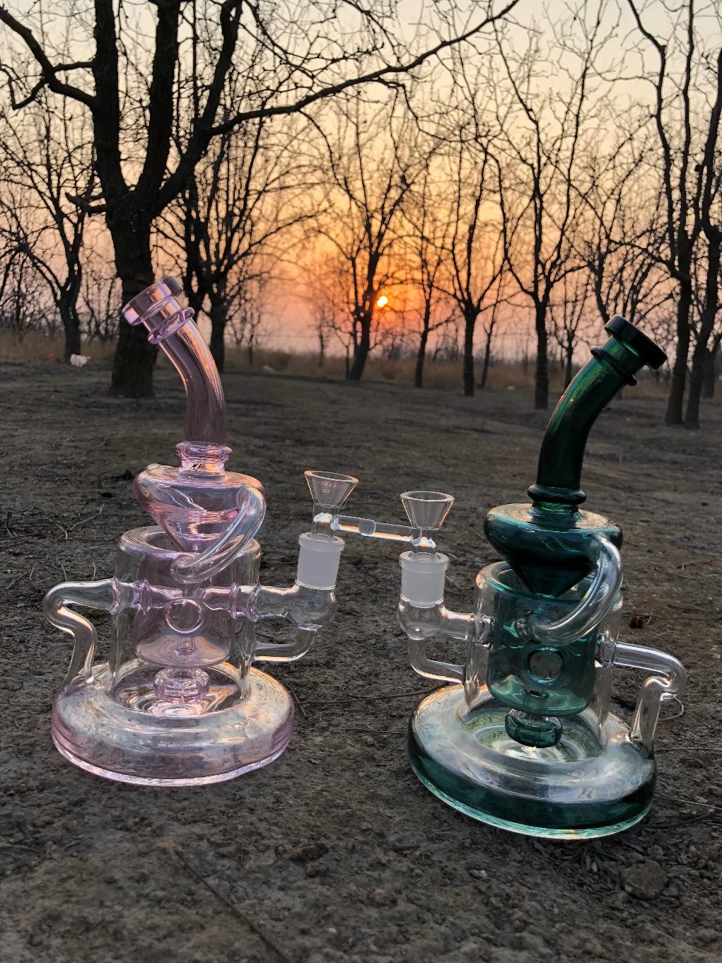 Hbking Waterpipe 2019 Hand Pipe Colorful Glass Water Pipe, DAB Rig, Art Work, USA Glass Water Pipe Bubbler Oil Rig Heady Glass Glassware