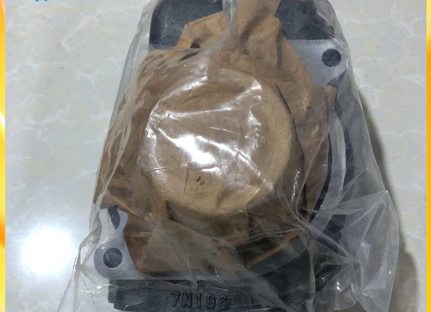 Shangchai Cat 3306t Diesel Engine Parts 2p0661 2p0662 2W8001 2W8002 Water Pump for Sale