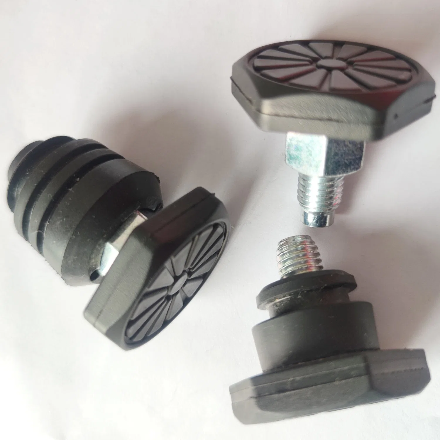 Shock Absorber Rubber Bushings with Metal Sleeve