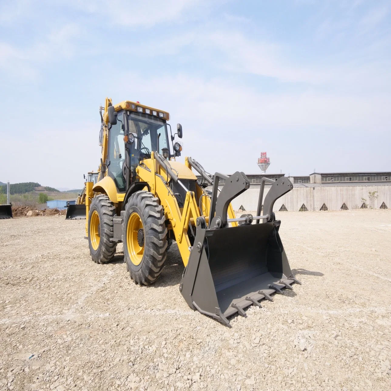 Hot Repurchased Backhoe and Wheel Loader From Factory