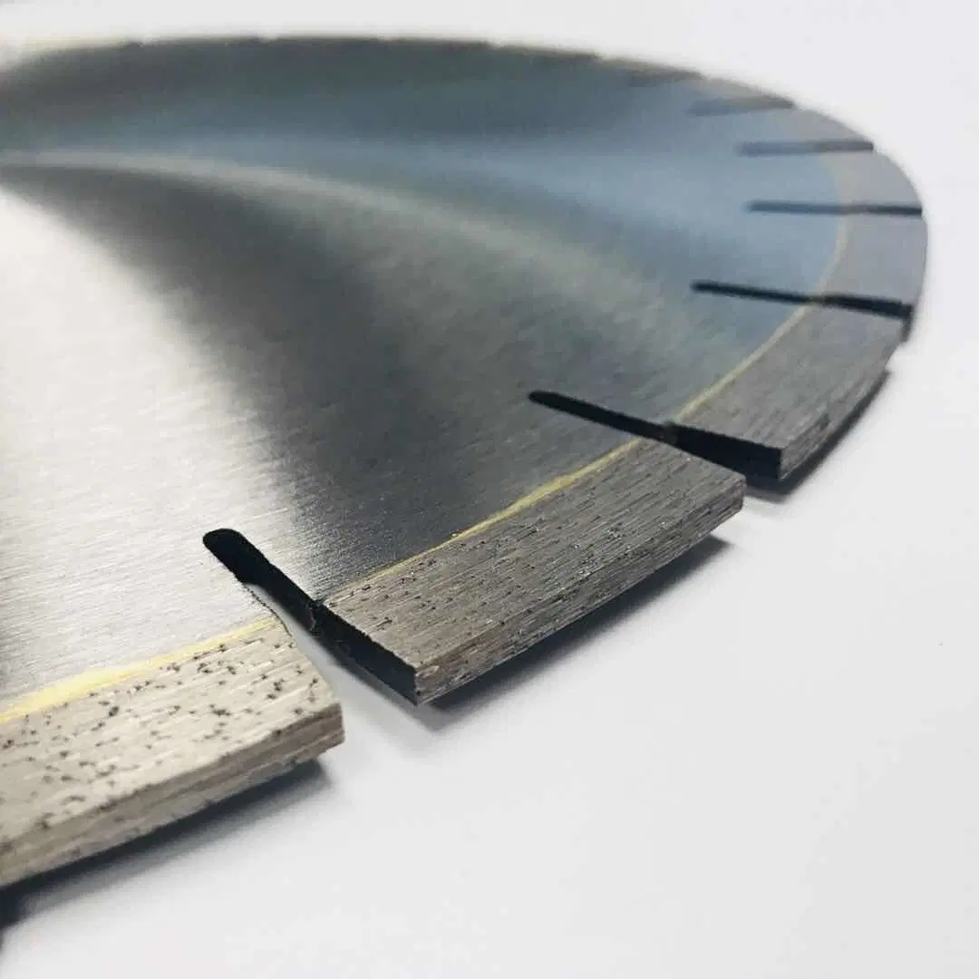 Wholesale/Supplier Made in China 350mm 14 Inch Diamond Segment Circular Cutter High Frequency Welding Silvered Saw Blades for Cutting Granite Marble Ceramic Concrete