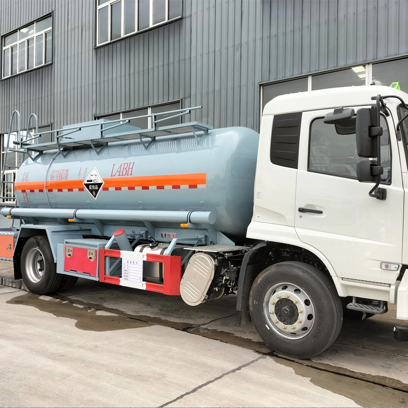 Cylindrical Shape Tanker Truck Industrial Chemical Carriers