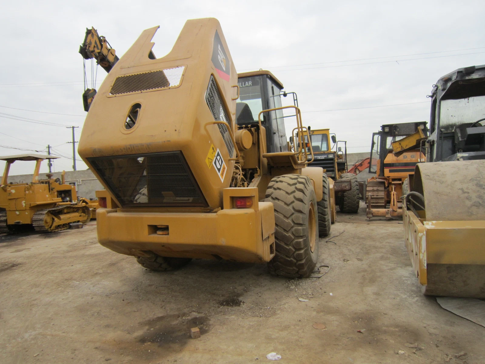 Usa la pala de ruedas Caterpillar 966h de la construcción de maquinaria