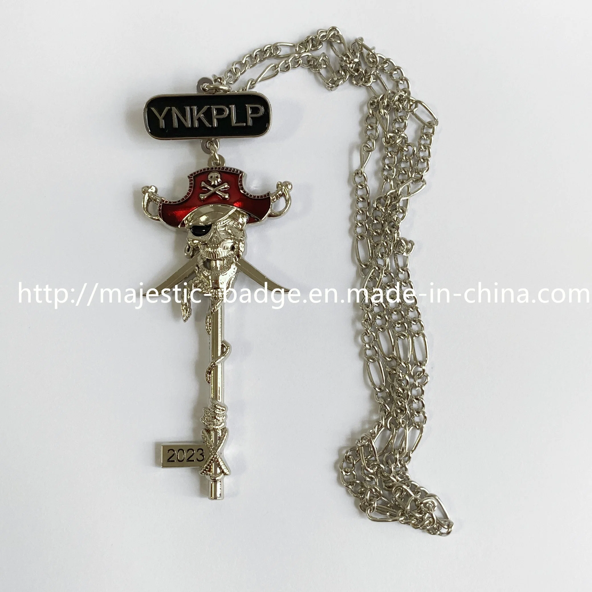 3D Double-Sided Custom Zinc Die Cast Plating Gold Soft Enamel Crystal Cut out Key Pendant with Chain