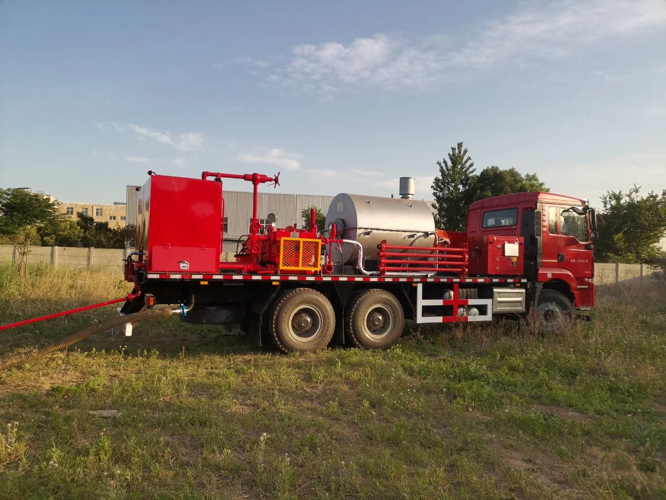 Shacman 6 * 4 Weichai Engine Oil Field Well Lavagem - Wax Removal Truck Reposição personalizada