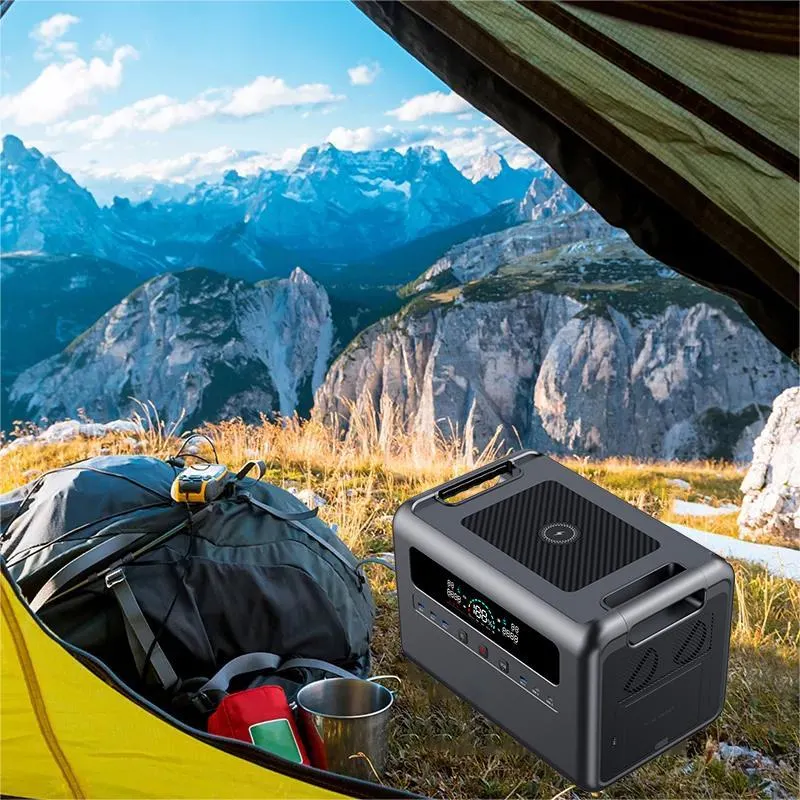 Grande capacité de charge solaire 2000W 1500W 1500 Watt hors réseau de stockage mobile de plein air d'urgence de l'énergie d'alimentation 3000W