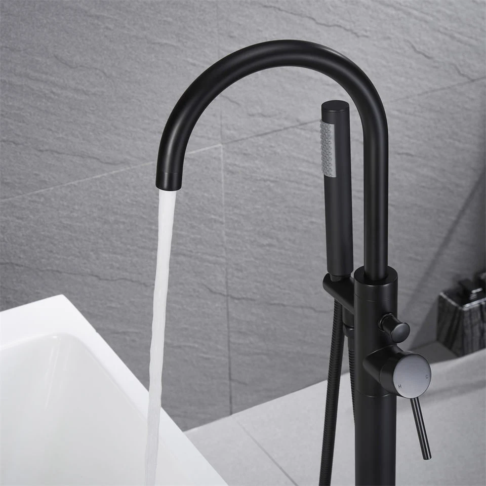 Wholesale/Supplier Freestanding Matt Black Floor Mounted Bathroom Brass Bathtub Faucet with Hand Shower