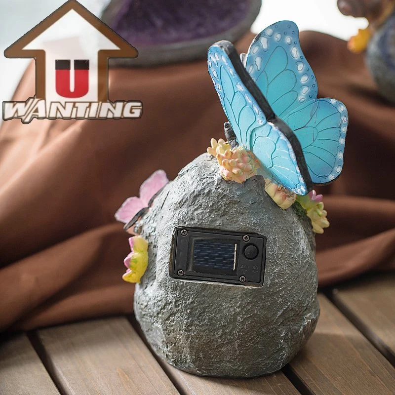 Factory Price Rabbit Solar Light Model Resin Figurines Home Decoration Gift Statue