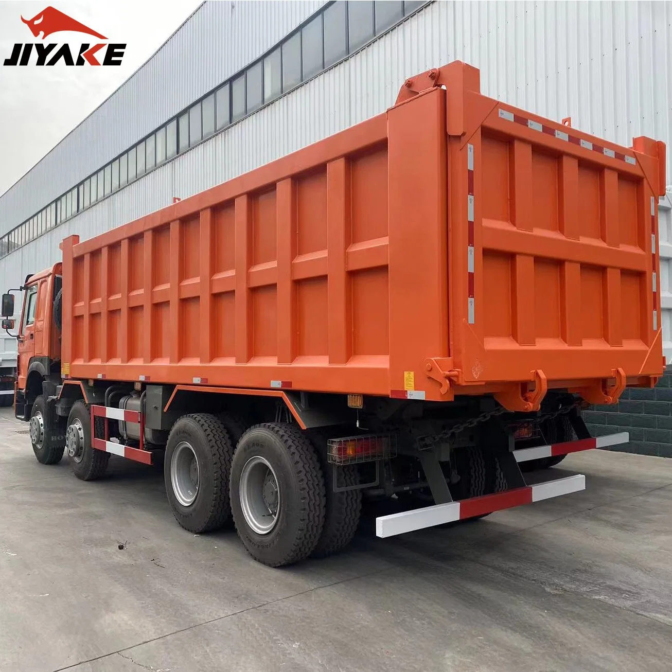 12 Tyre Sinotruk HOWO T5g Sitrak C7h A7 Truck Euro 2 Engine Spare Parts Sinotruk Trucks Dumper Price for Sale in Ethiopia