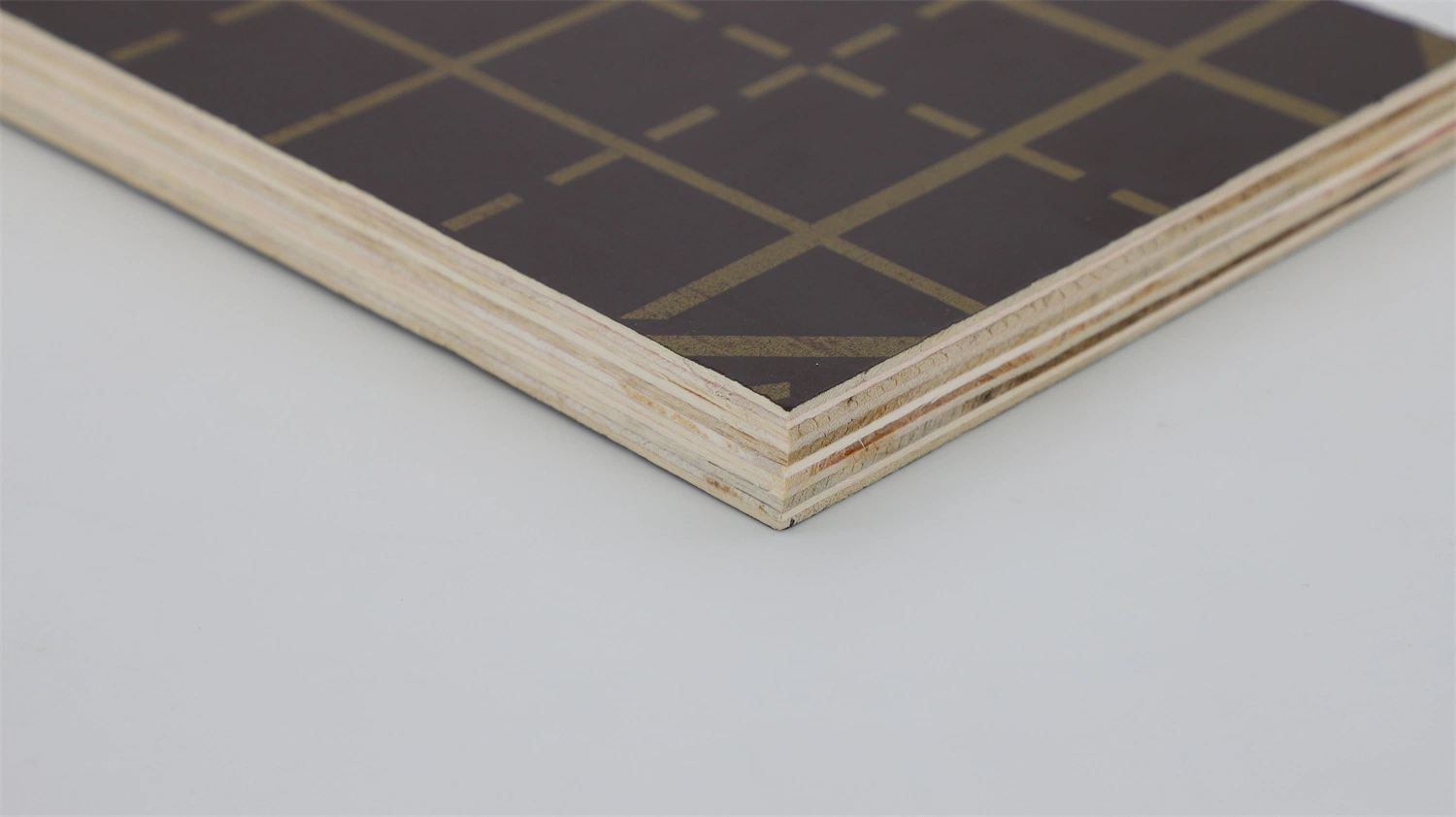 Film Faced Plywood with Finger Joint Core