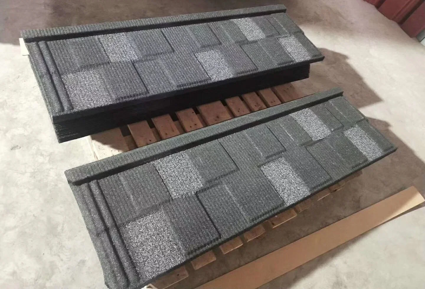 Manufacturer Stone Chip Coated Metal Roofing Sheet Aluminum Zinc Steel Plate