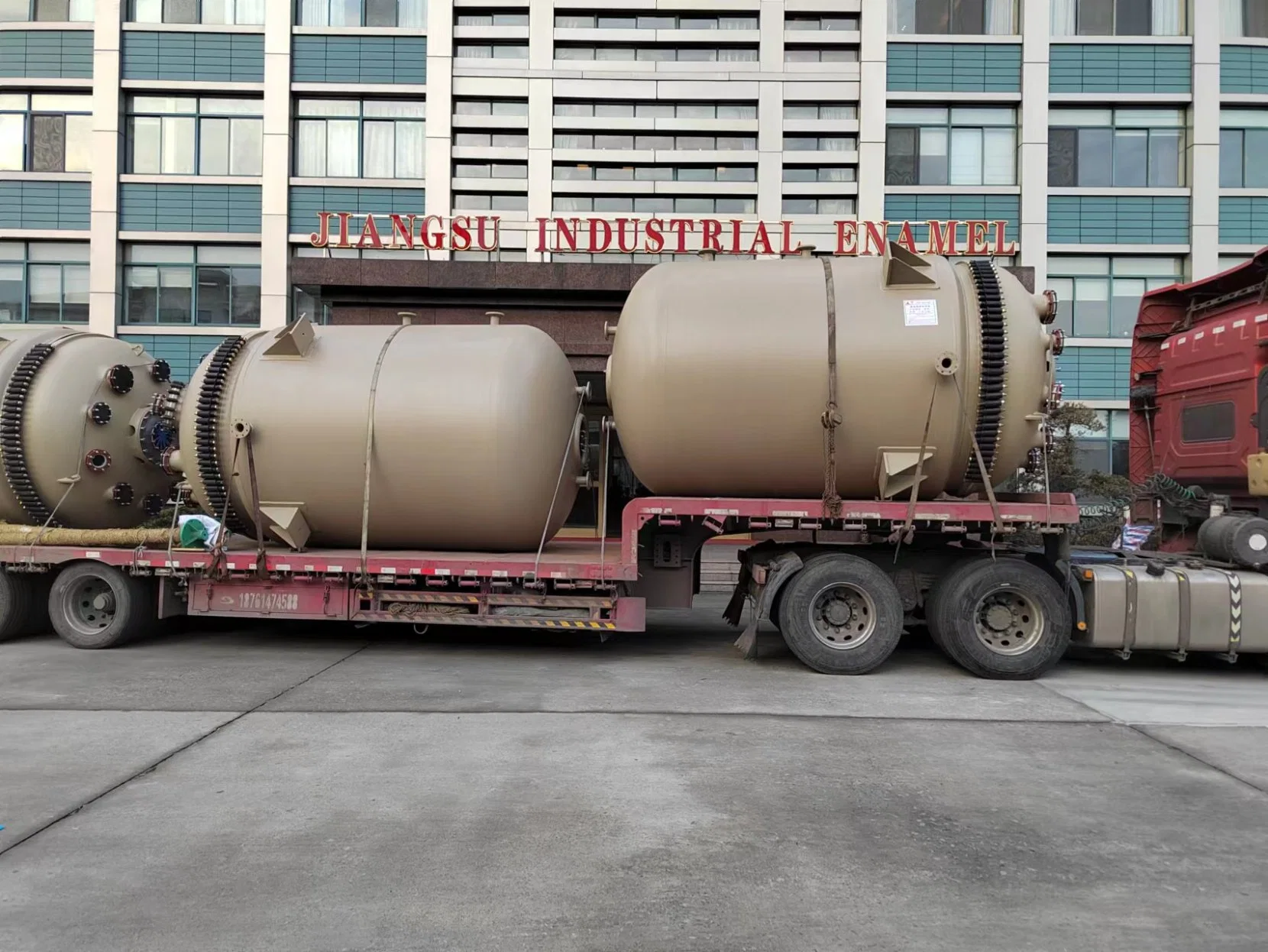 Anti Corrosive Enamel Reaction Kettle Manufactured by Jiangsu Gongtang Before Delivery