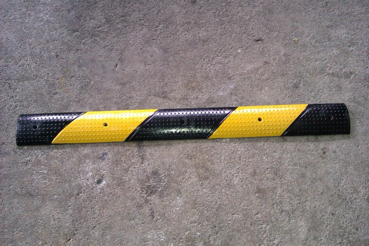 1000*100*20mm Speed Bump