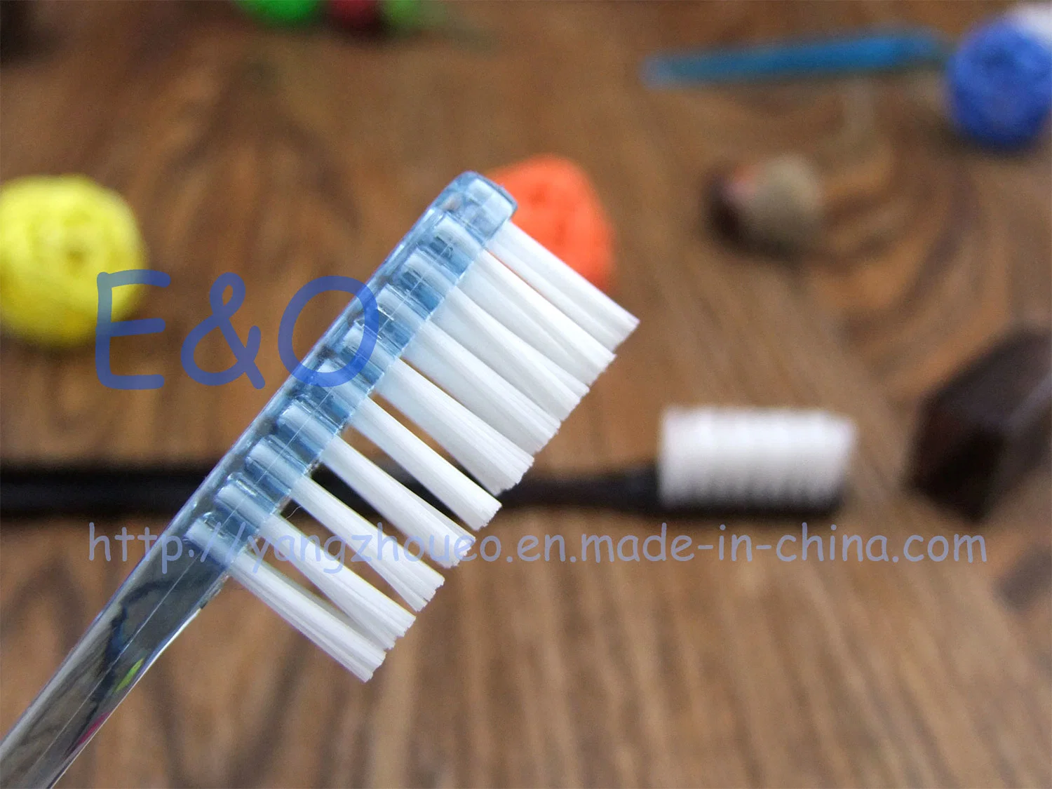 Travel Plastic Transparent Disposable Toothbrush