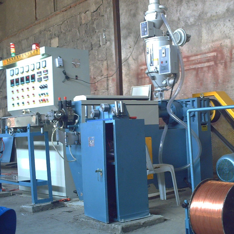 PVC Pipe Production Line Extrusion/Extruder/Extruding Machine