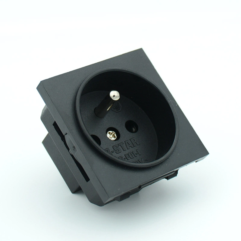 Wall Socket 16A EU/UK/Fr Standard 250V 3 Pins Circle Embedded Wall Power Socket