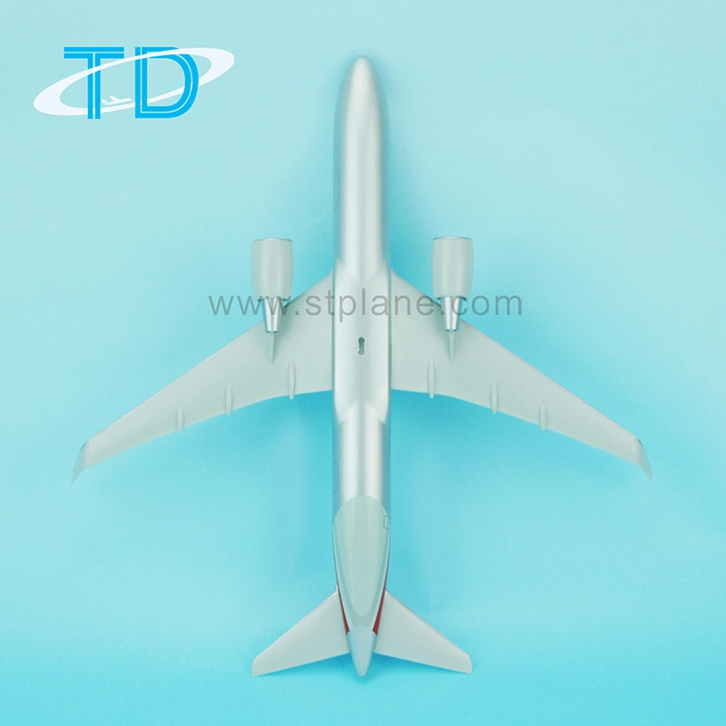 Scale 1/200 B767-300er Plastic Passenger Aircraft Model for Sale