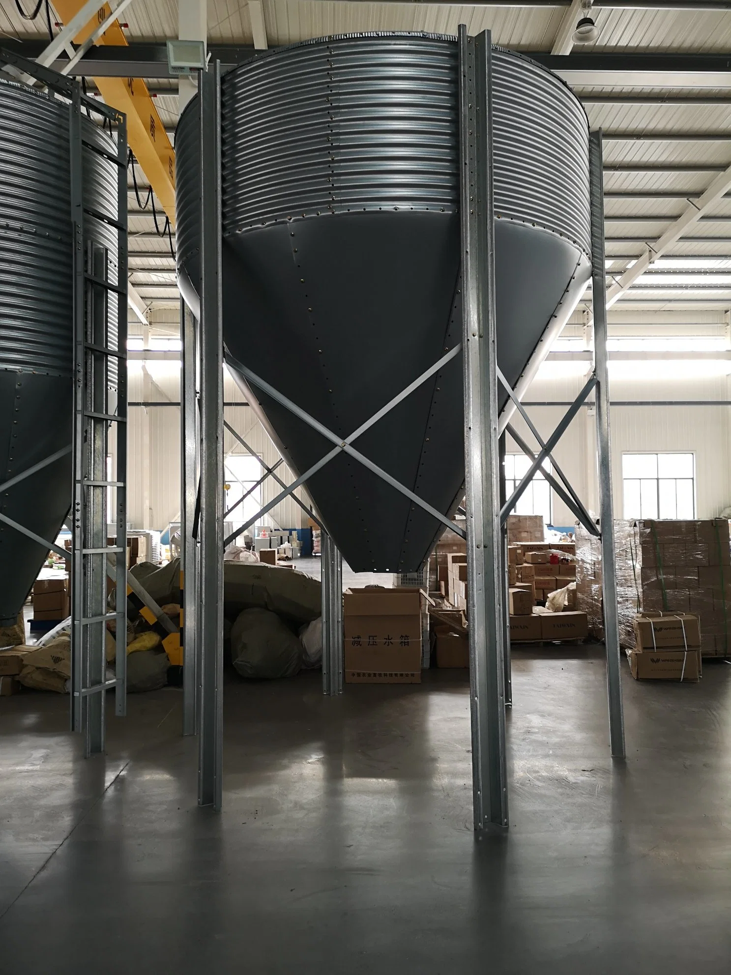 Feed Silo Galvanised Steel Grain Silo with Nice Price