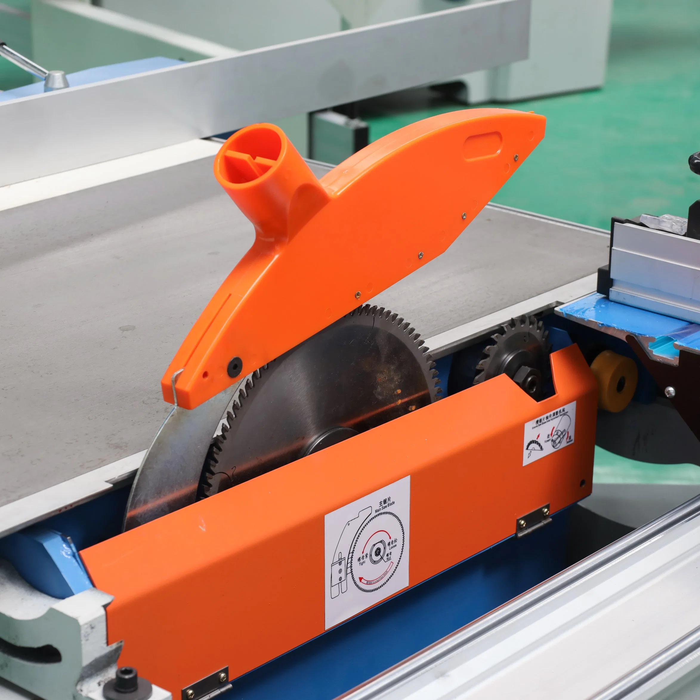 Hot Sale 45-90 Degree Sliding Table Panel Saw for Wood Board Cutting