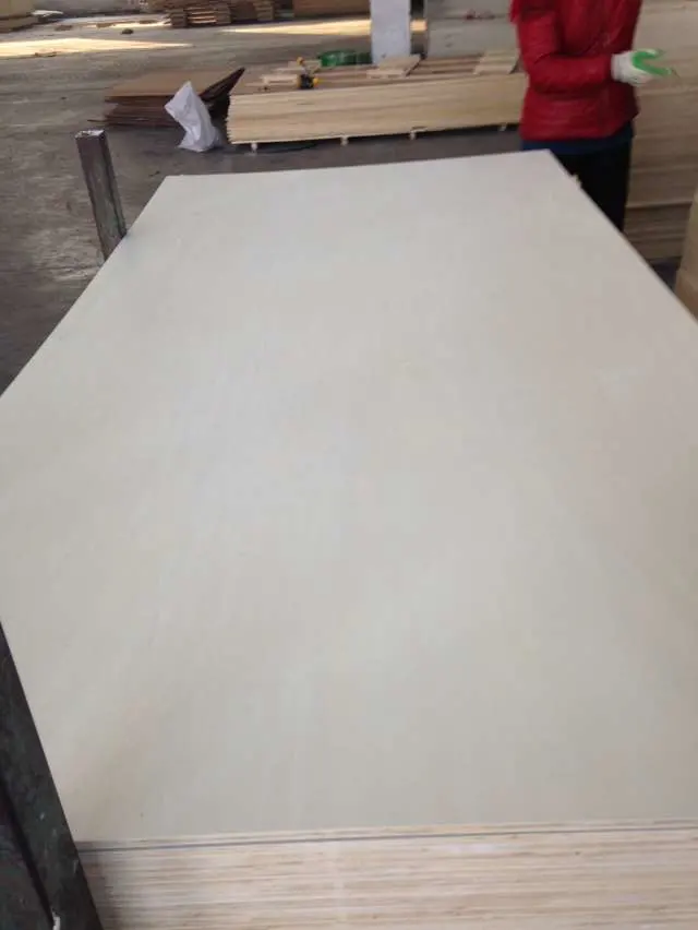 Белый Factory-Furniture Тополь фанера/Bintangor фанеры и Okoume фанеры в 12 мм 15 мм 18 мм