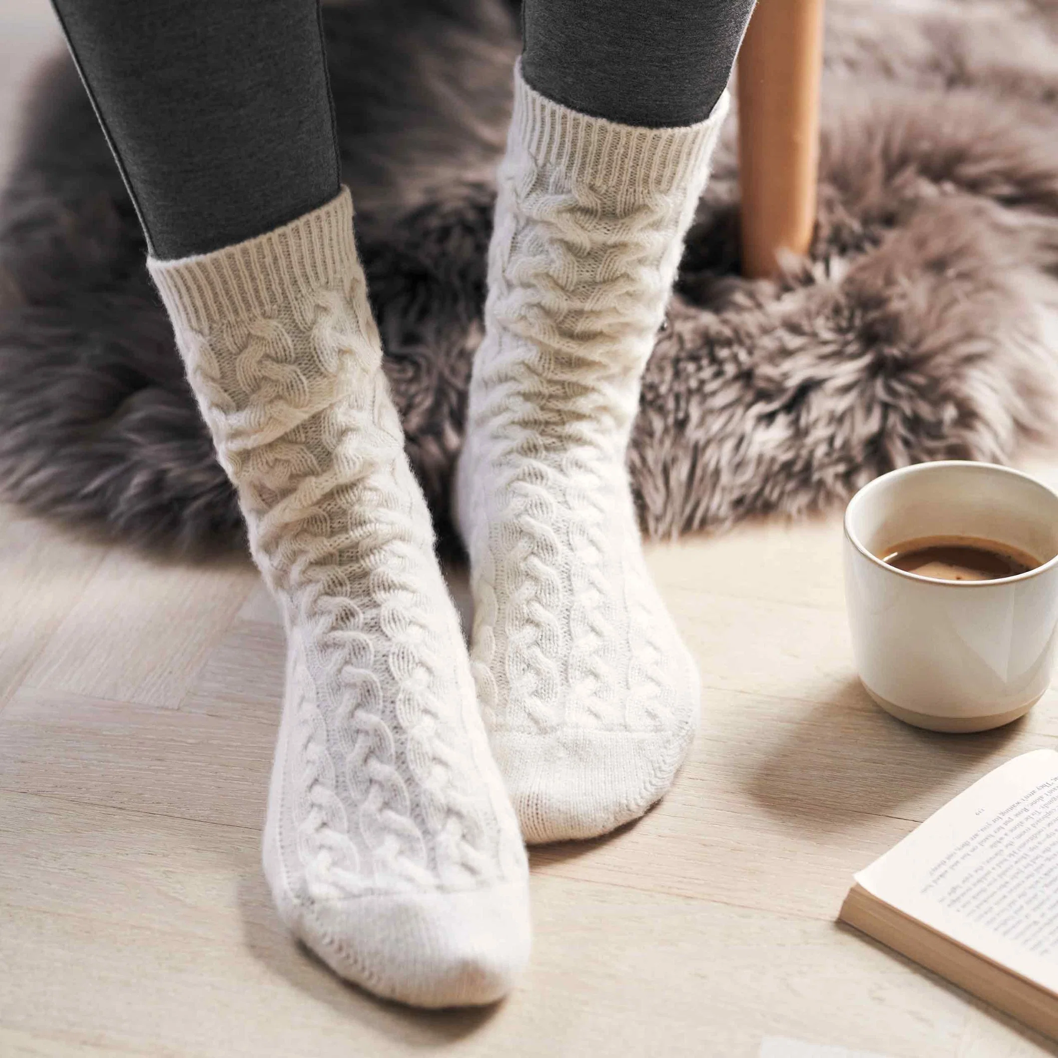 Cashmere Blended Cable Knit Quarter Length Socks Apparel Accessories