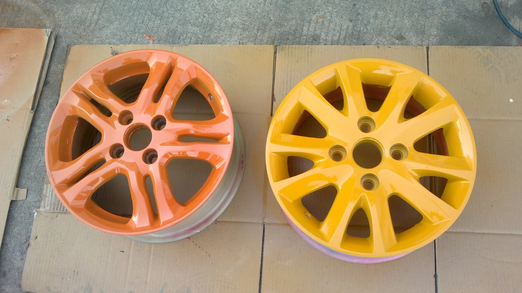 New Car Multi-Color for Cars Coating Your Wheel Concrete Roller Spray Plastic Cars Colorful Water Liquid Peelable