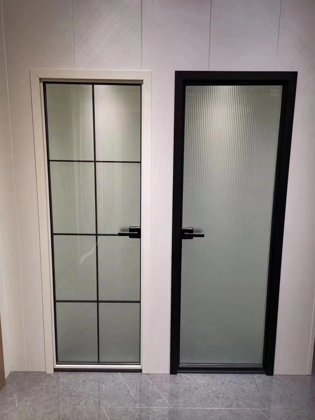 Porte à cadre en verre, Porte en verre sans cadre, Porte à charnière pour toilettes, Porte en aluminium, Porte battante