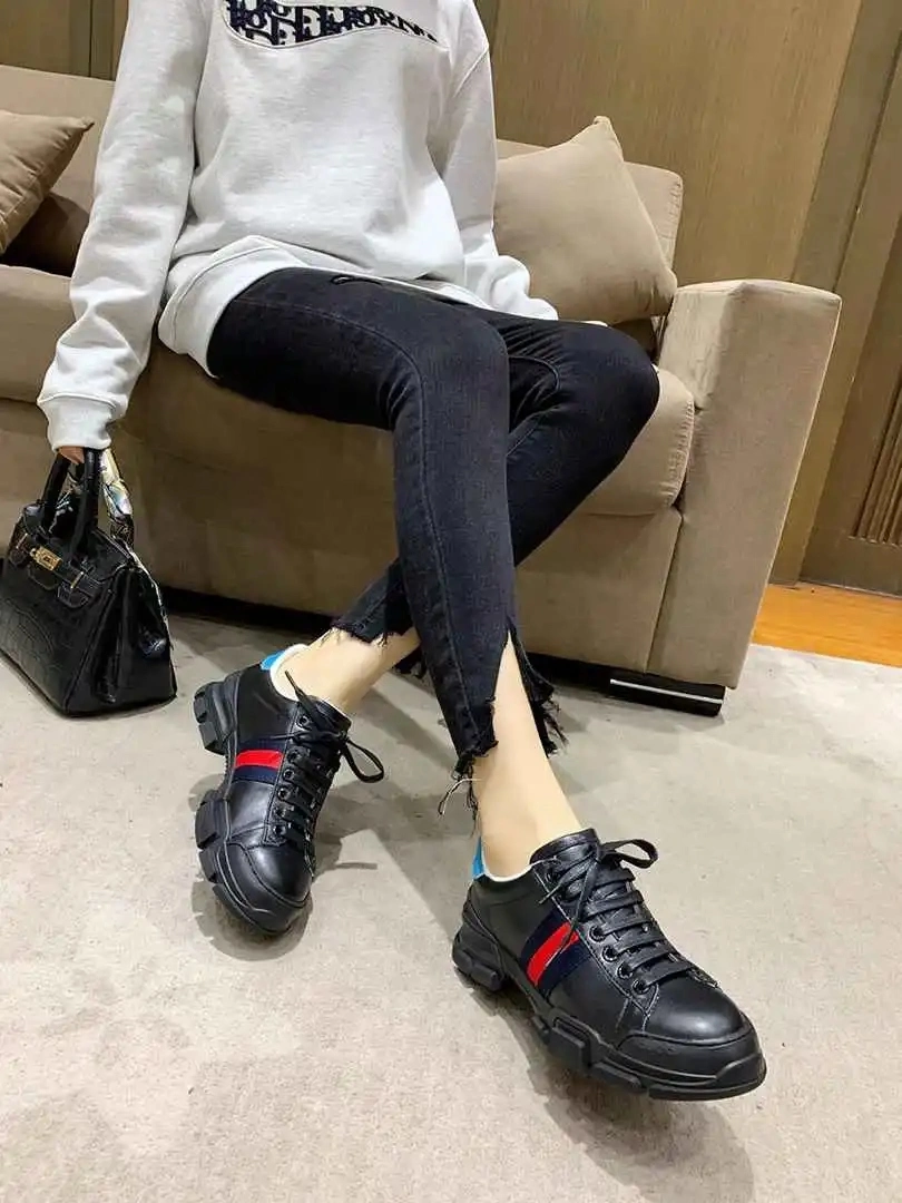 Hot Selling Traditional Black Color Luxury Name Brand Replicas Women Shoes