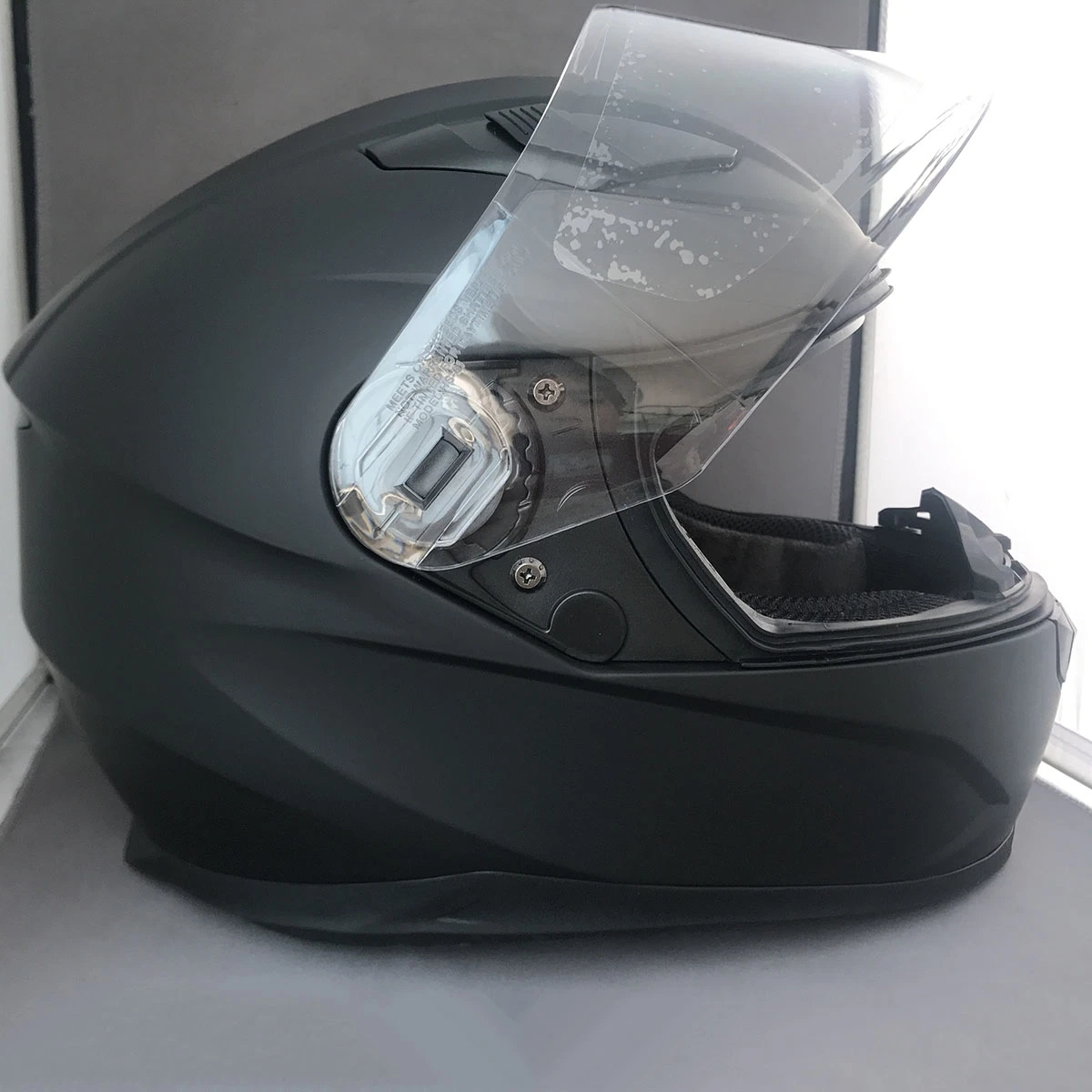 Cor sólida capacete de Moto Peças e acessórios com certificação de todos os