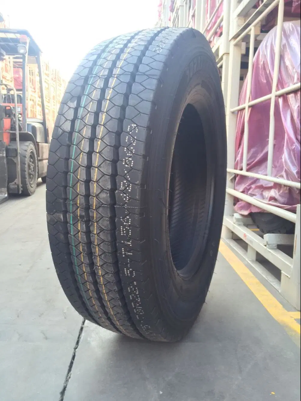 China Mayoreo 275/70r22.5 neumático radial de acero para autobuses TBR Marca Duraturn/Dynacargo