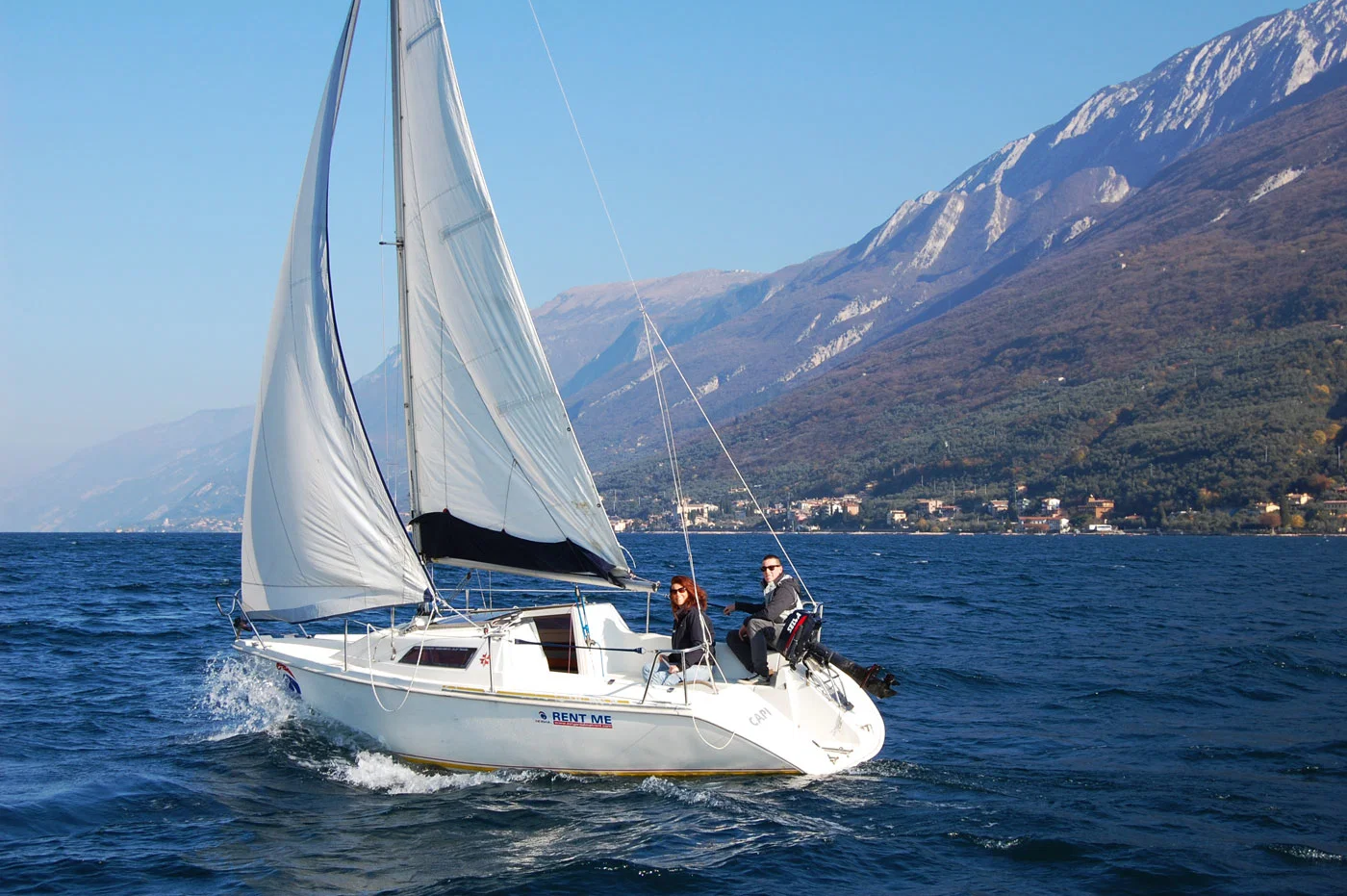 Size Customed Sailing Boat with Top Quality