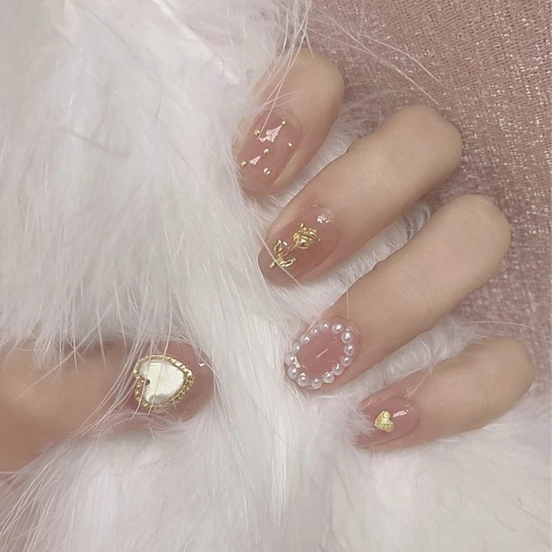 Fancy Sticker Gold Herz Design False Nails Beauty für Nail Dekoration