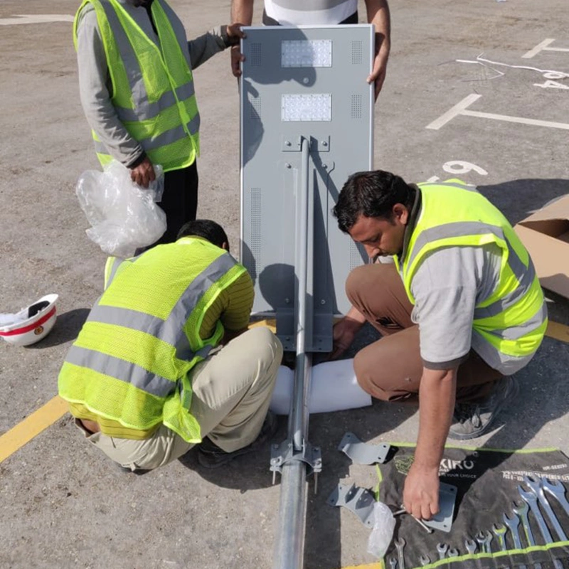 Todo-en-uno integrado jardín lámpara solar calle LED con sensor de movimiento