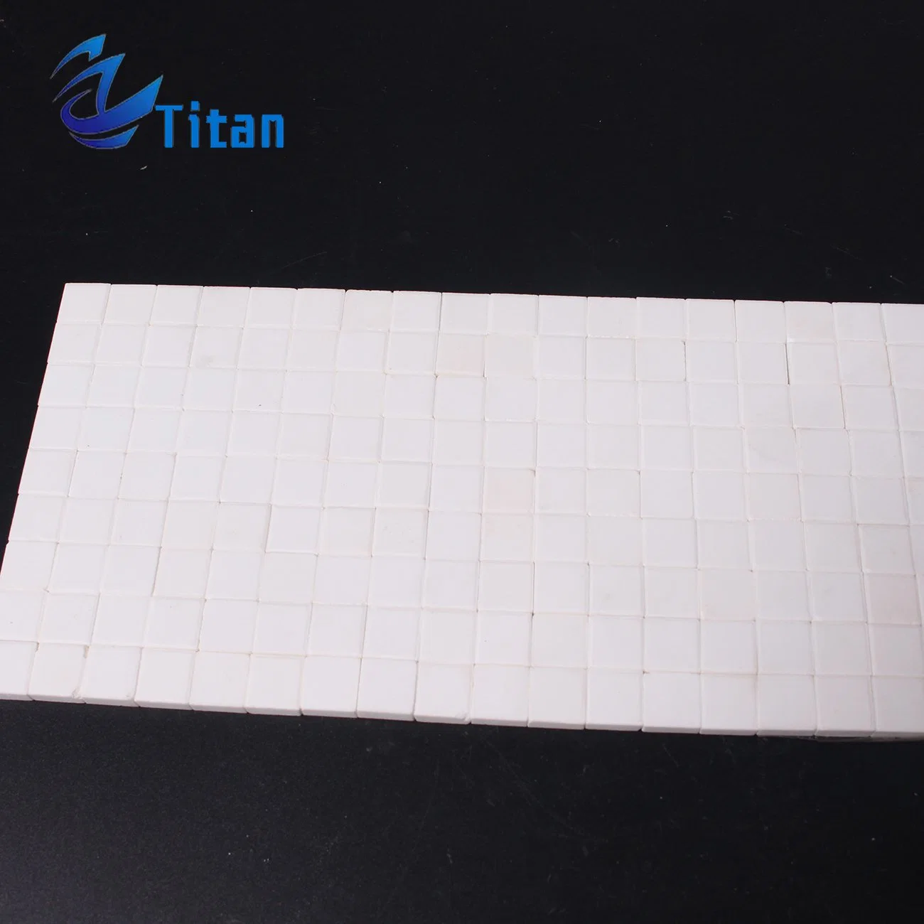 Wear Resistant Alumina Plate Ceramic Tile Wear Tile Mosaic Tile Sheet Compressive Strength>1050MPa