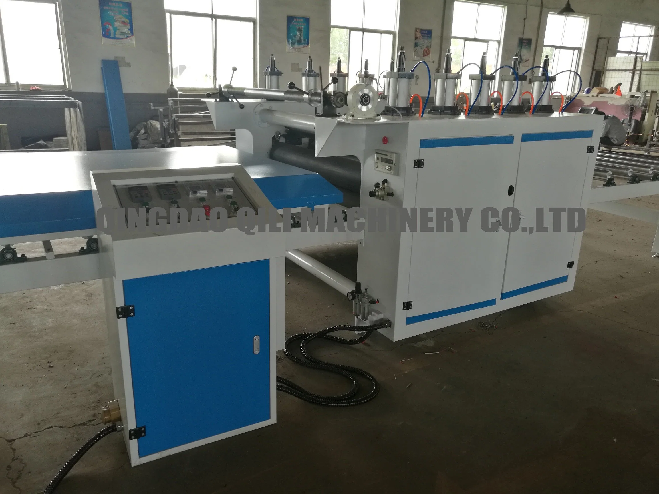 Automatic Paper/ PVC/Film/ Foil Laminating Machine Sticking Machine Woodworking Machine with Auto Cutter/ Feeding and Loading