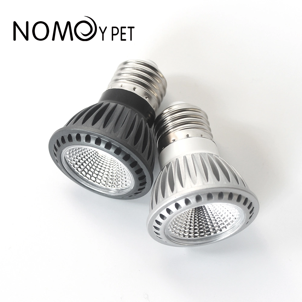 Nomoy Pet New Design High quality/High cost performance UVB 5.0/UVB10.0 LED Calcium Supplement Lamp for Climbing Pets ND-26