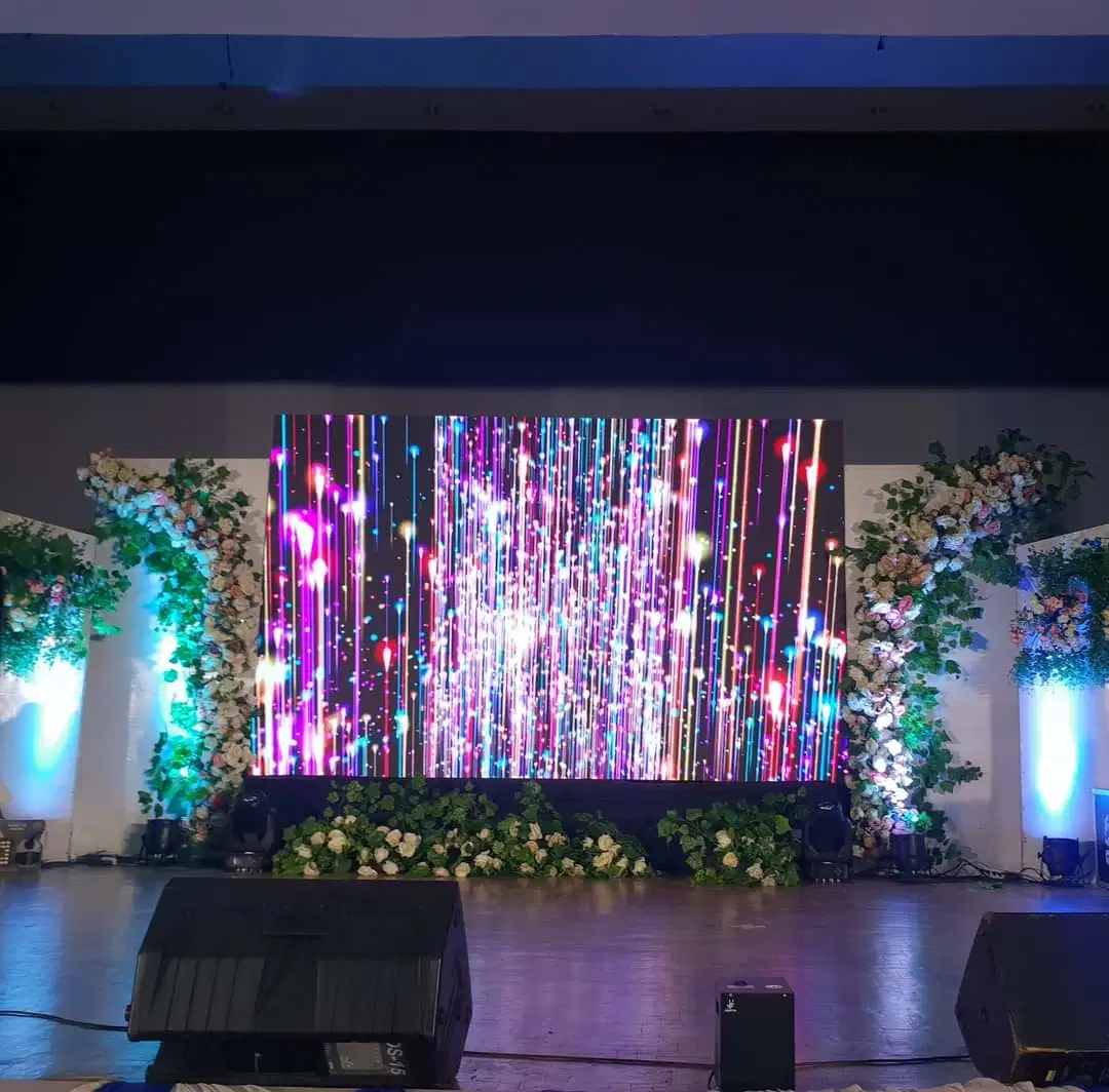 Full Color Indoor Outdoor Advertising Rental Curved Digital Mobile Flexible SMD Poster Stage Window TV LED Panel Display Screen with Replacement LED LCD Price