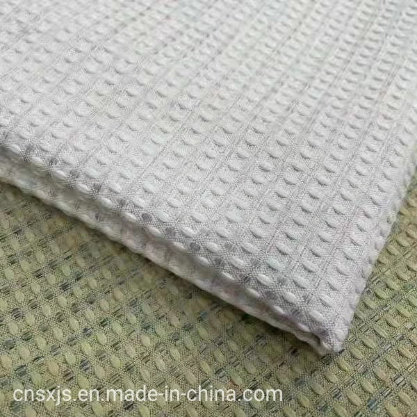 Pure Cotton Waffle Fabric Absorbs Water and Breathes Air