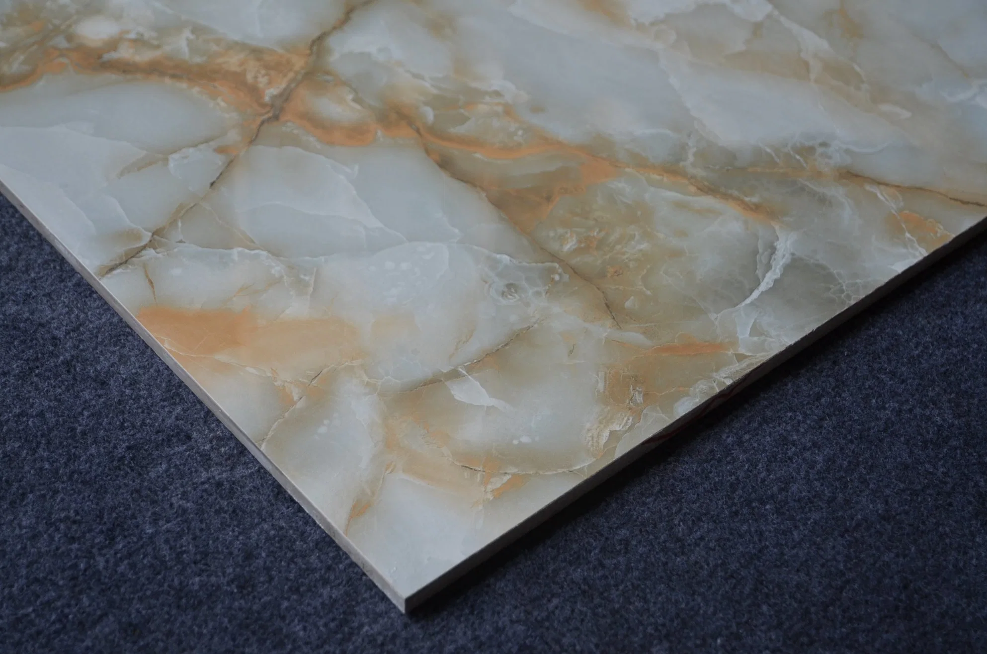 600X600 Baja absorción de agua de arcilla de porcelana Baldosa Jade