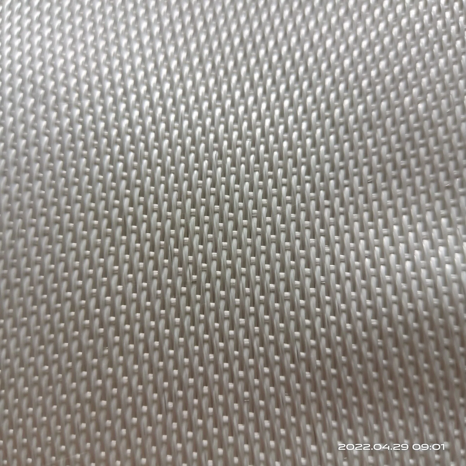 0.8mm 960g 8h Satin Woven Heat Treated Fiberglass Cloth with Stainless Wire Inserts Tan Color Heat Treated 316 S. S Wire Reinforced Glass Fibe Cloth