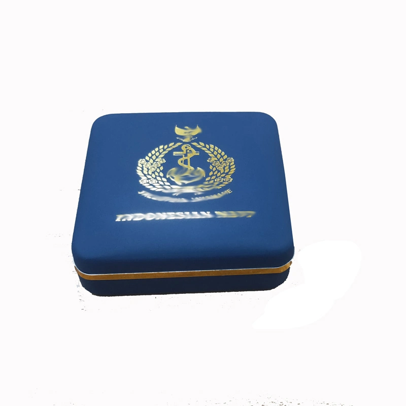 Caja de regalo de monedas de lujo cuadrado azul oscuro de piel Con adorno dorado