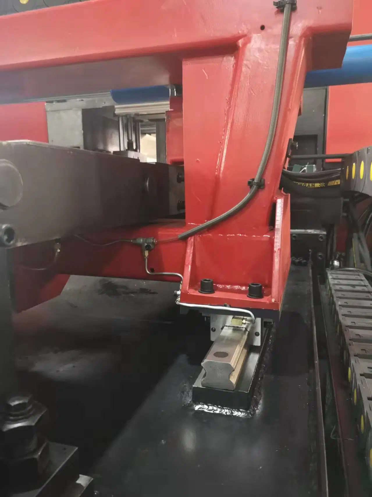 Chapa de Aço Full-Automatic CNC Máquina de serra circular para a largura máxima 1500mm peças de tamanho do tubo metálico de alta precisão de alta velocidade de máquina de corte (HND-1510)